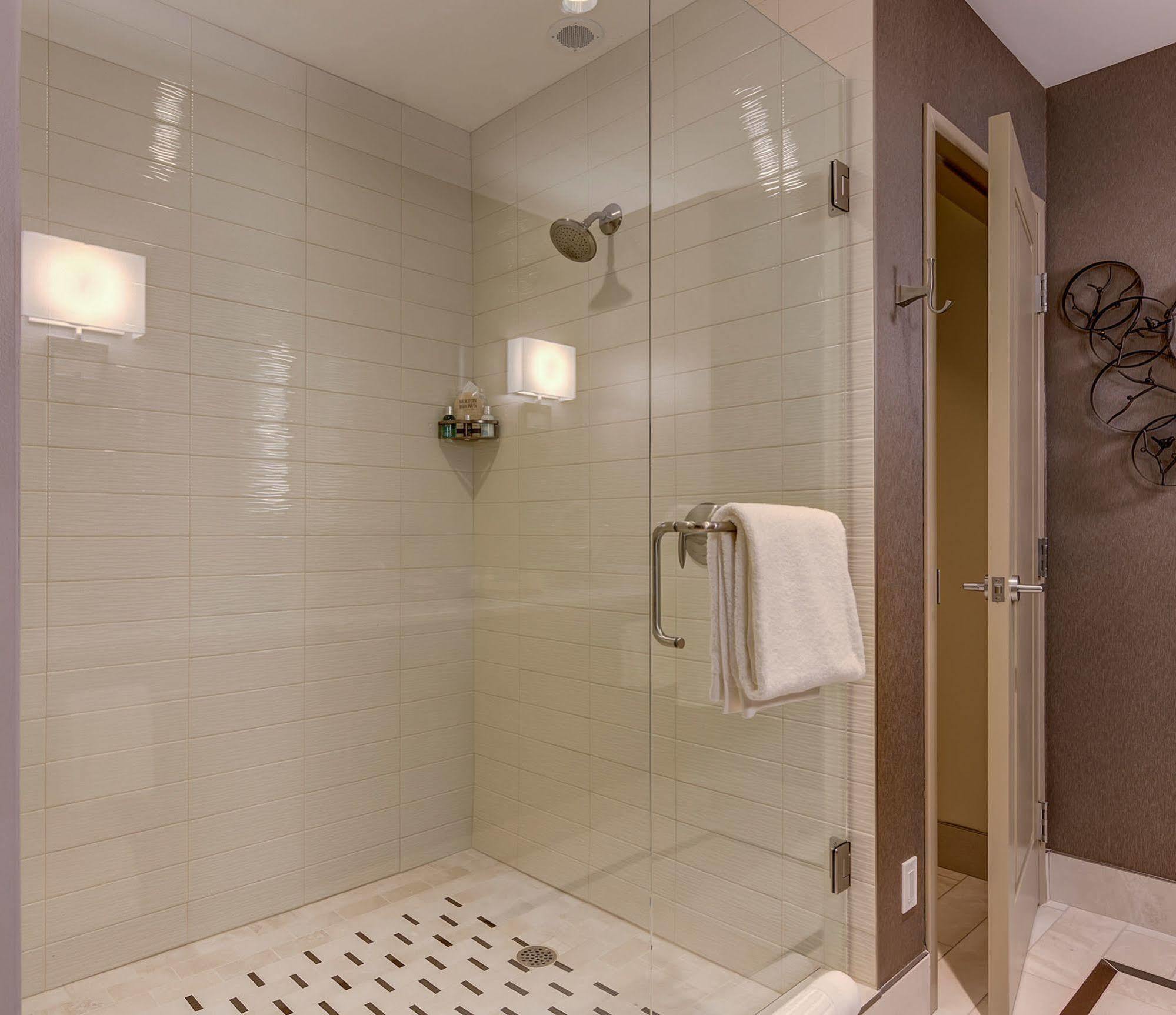 The Tennessean Personal Luxury Hotel Knoxville Esterno foto