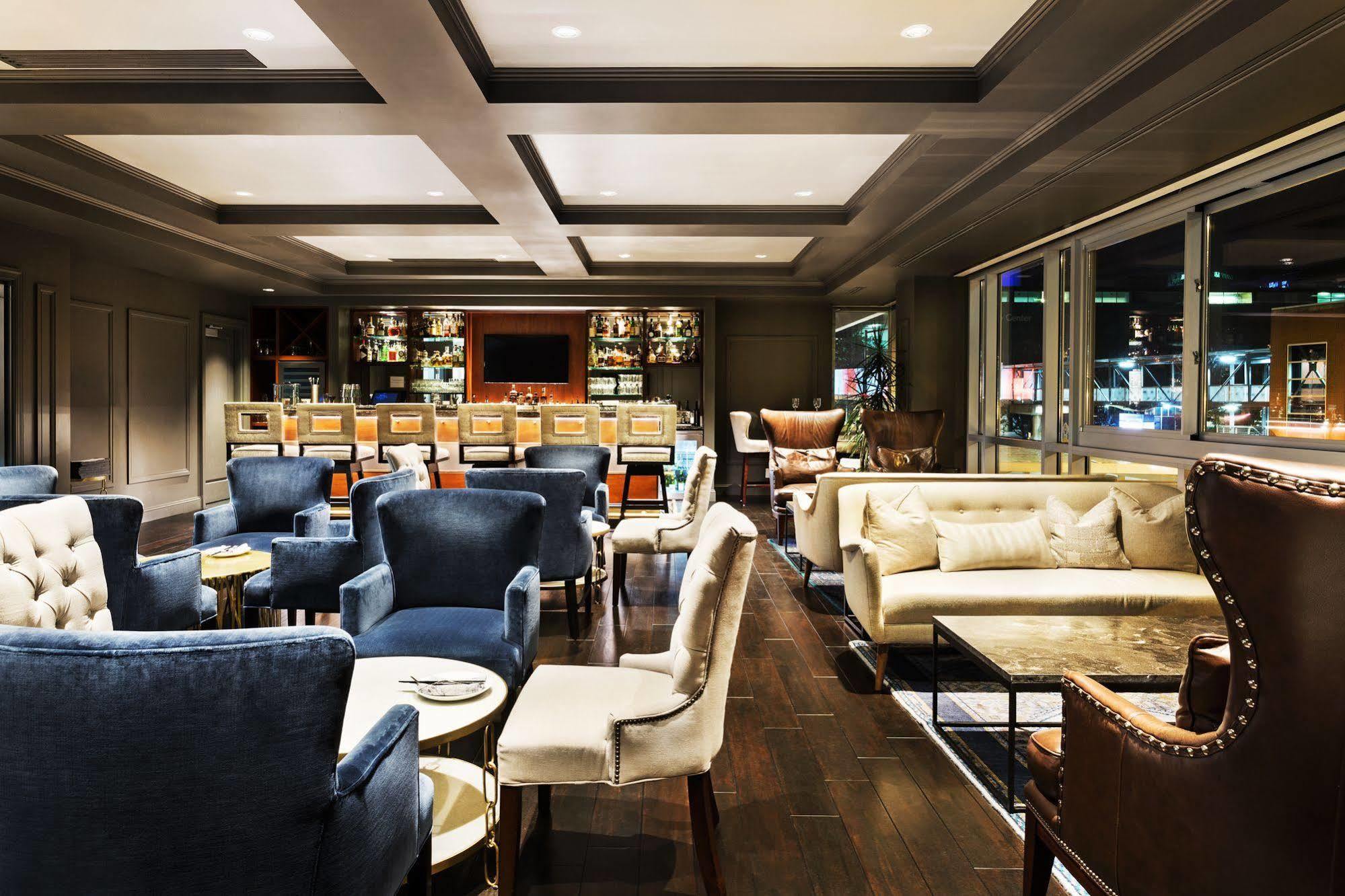 The Tennessean Personal Luxury Hotel Knoxville Esterno foto
