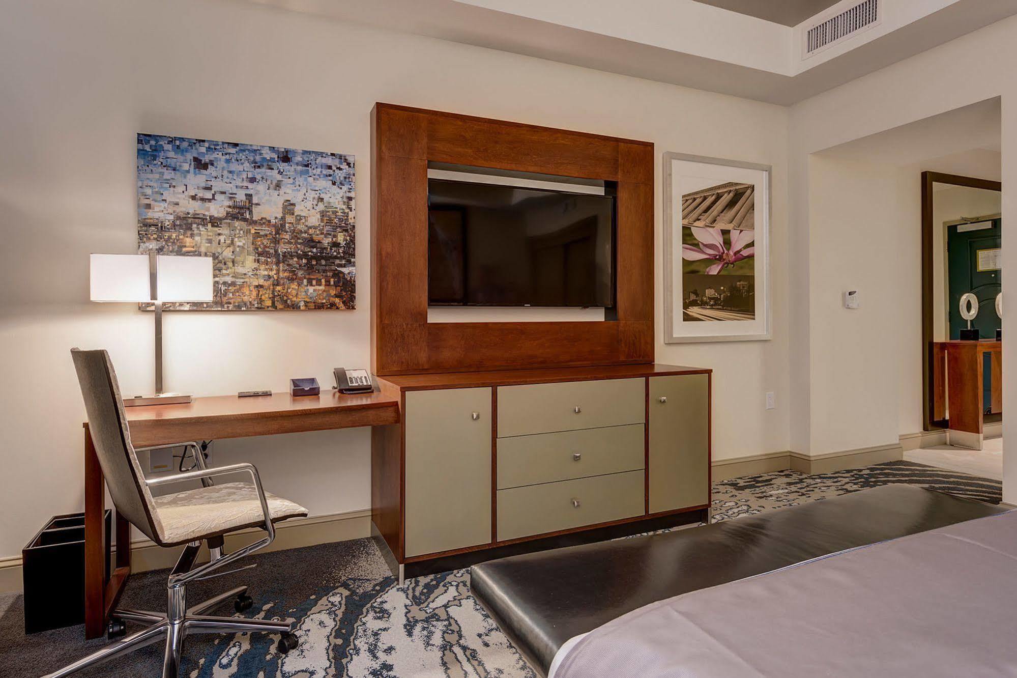 The Tennessean Personal Luxury Hotel Knoxville Esterno foto