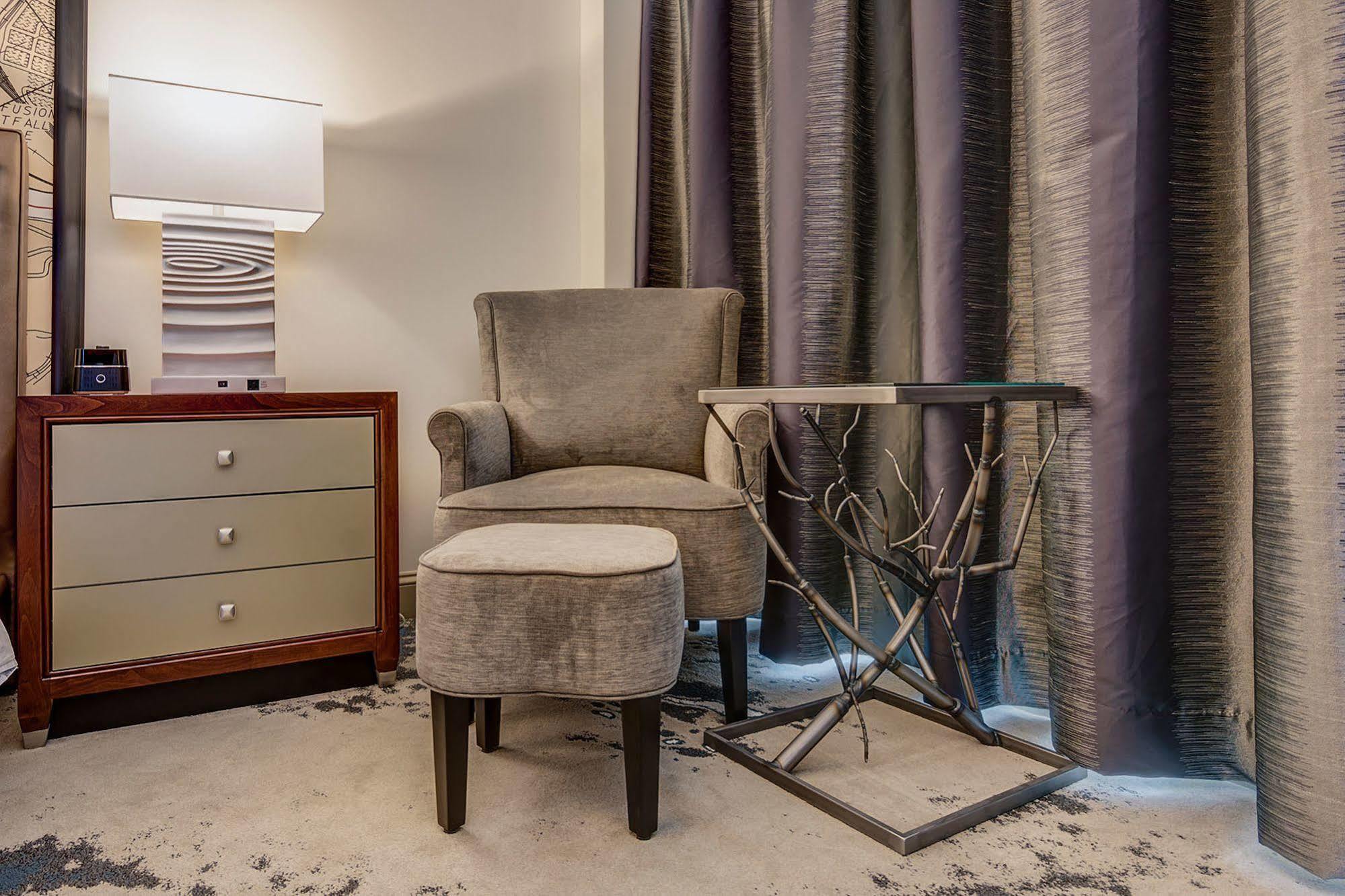 The Tennessean Personal Luxury Hotel Knoxville Esterno foto